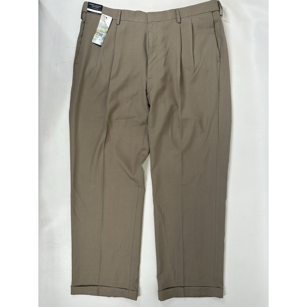 Haggar Mens Premium Comfort Classic Fit Dress Pant‎ 40x30 Khaki Plain Front NWT